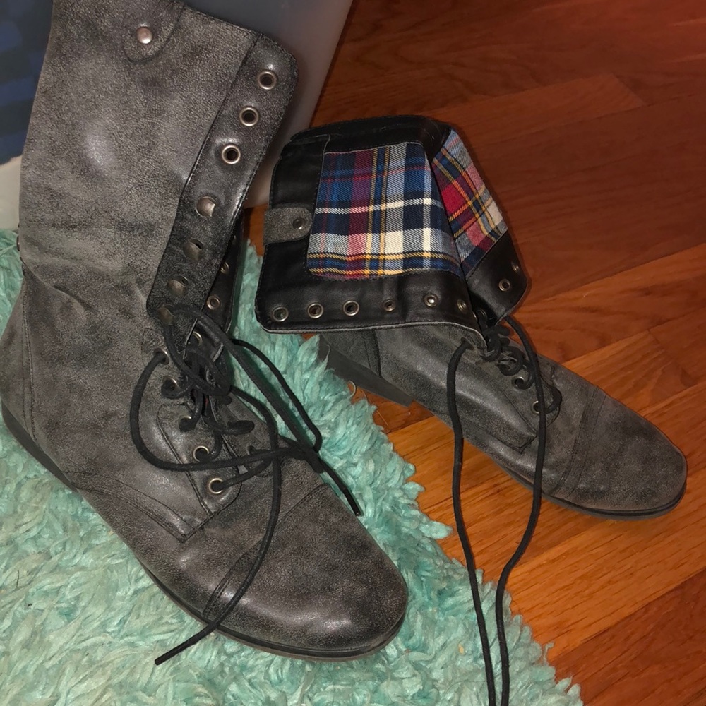 Combat Boots